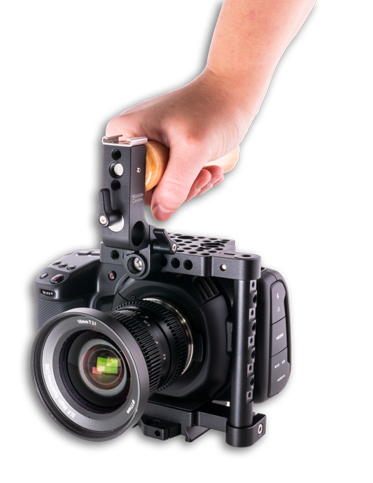 Blackmagic Design Pocket Cinema Camera 4K in Camera Cage