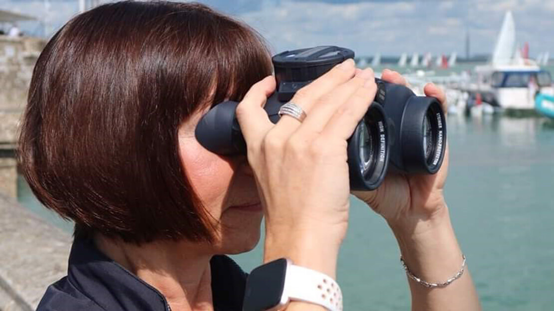 Command the Seas - Marine Binoculars